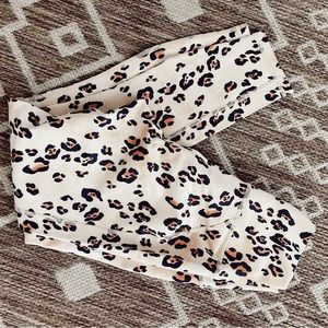 Fabletics Define High Waisted 7/8 Leggings